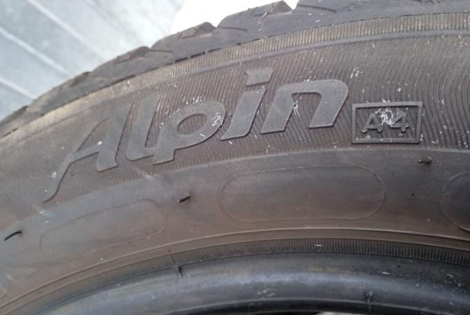 Michelin Alpin A4 195/55 R16