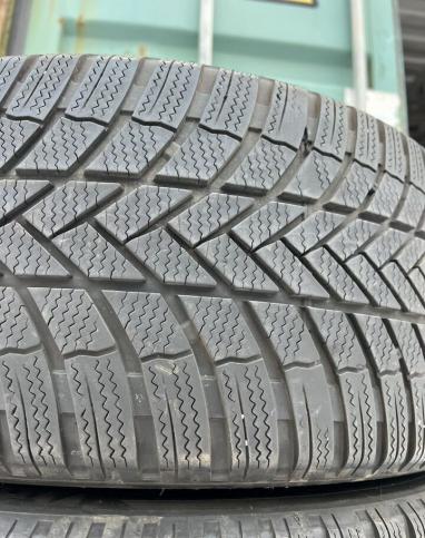 Bridgestone Blizzak LM-005 255/40 R20