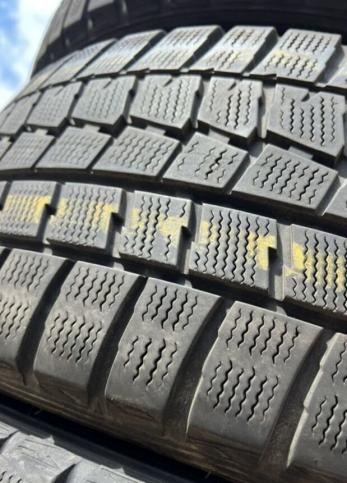 Dunlop Winter Maxx WM01 245/45 R19