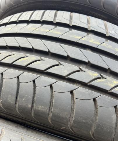 Goodyear EfficientGrip 255/45 R20