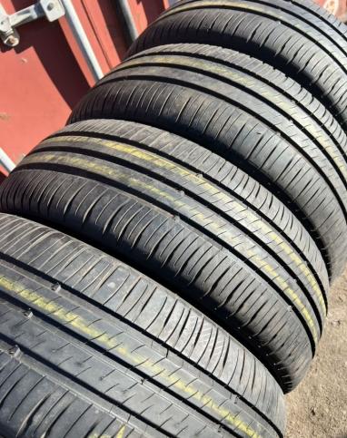 Michelin Energy XM2 215/60 R16