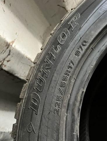 Dunlop Winter Maxx WM01 225/55 R17