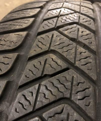 Pirelli Winter Sottozero 3 225/45 R18