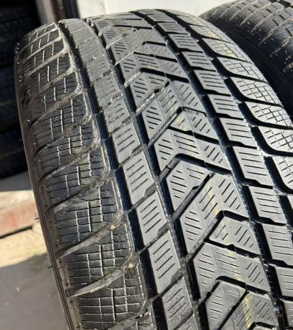 Pirelli Scorpion Winter 275/50 R21