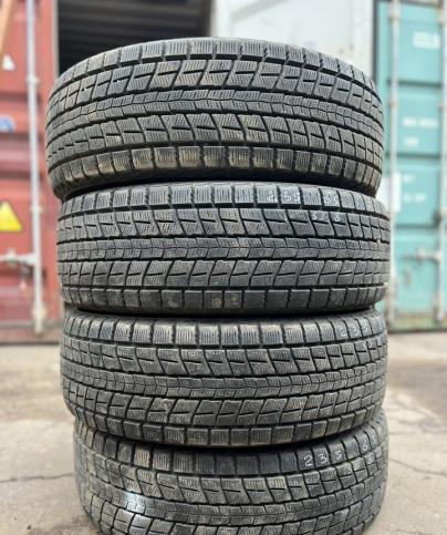 Dunlop Grandtrek SJ8 235/65 R17