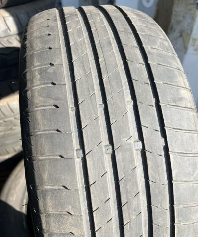 Bridgestone Turanza T005 225/45 R18