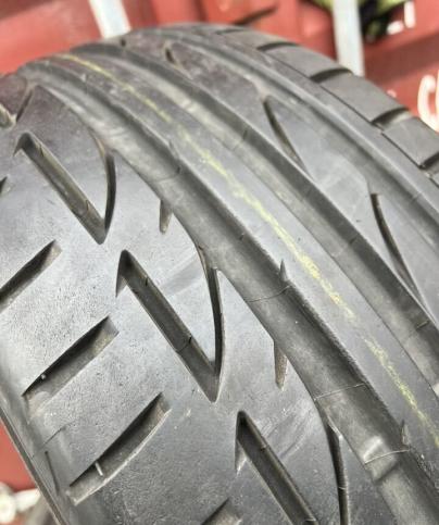 Bridgestone Potenza S001 225/35 R19