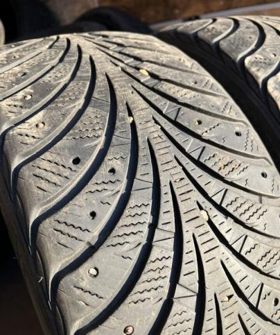 Goodyear UltraGrip Extreme 225/50 R17