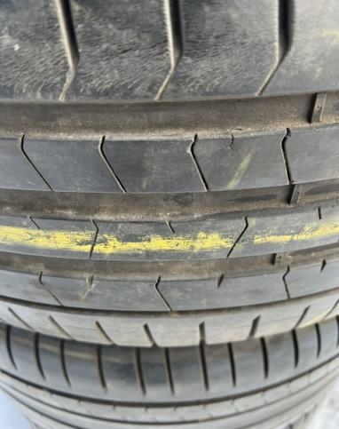 Pirelli P Zero PZ4 315/35 R21