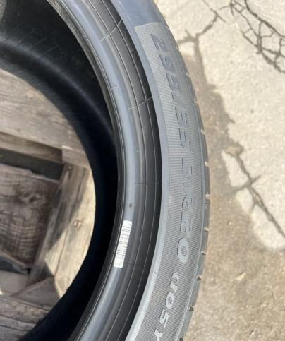 Pirelli P Zero PZ4 295/35 R20