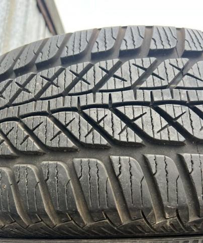 Fulda Kristall Control HP 215/60 R16