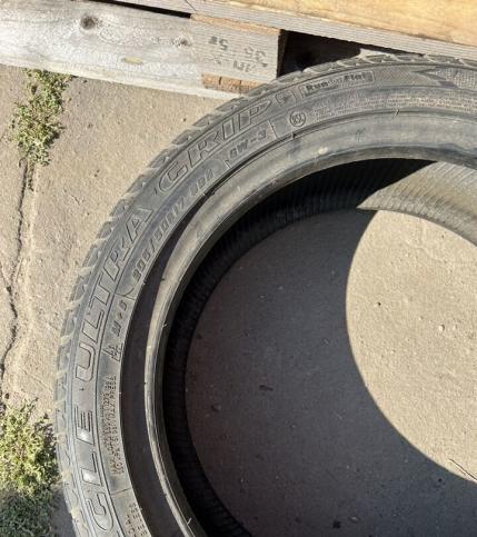 Goodyear Eagle Ultra Grip GW-3 205/50 R17