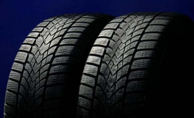 Dunlop SP Winter Sport 4D 235/50 R18