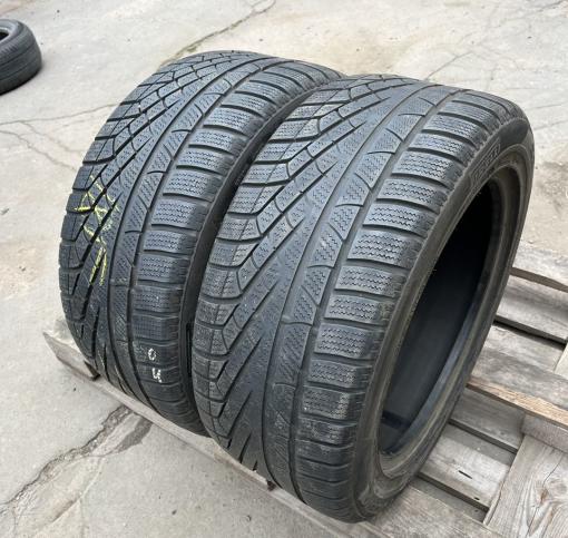 Pirelli Sottozero Winter 240 255/45 R18