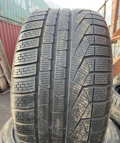 Pirelli Winter Sottozero 240 Serie II 265/40 R18