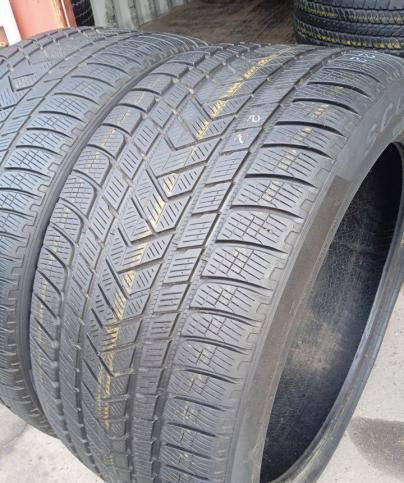 Pirelli Scorpion Winter 325/35 R22