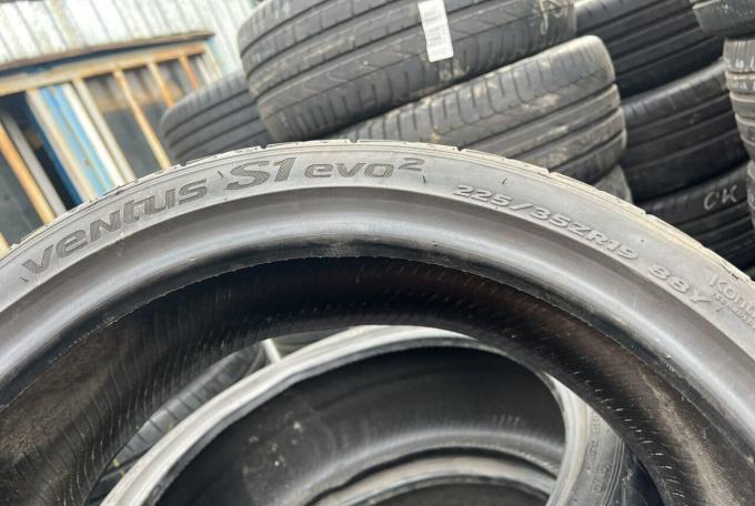 Hankook Ventus S1 Evo 2 K117 225/35 R19