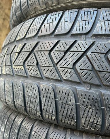 Pirelli Scorpion Winter 235/65 R17