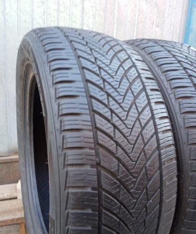 Rotalla Setula 4-Season RA03 195/50 R15