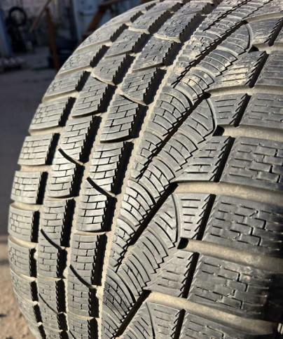 Pirelli Winter Sottozero 240 Serie II 285/35 R19