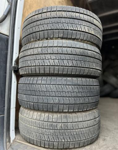 Bridgestone Blizzak VRX2 205/55 R16