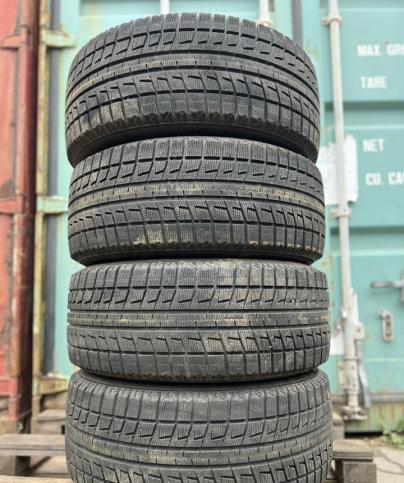 Bridgestone Blizzak RFT 255/50 R19