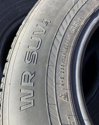 Nokian Tyres WR SUV 4 255/70 R16