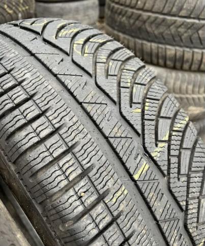 Michelin Pilot Alpin 4 235/55 R18