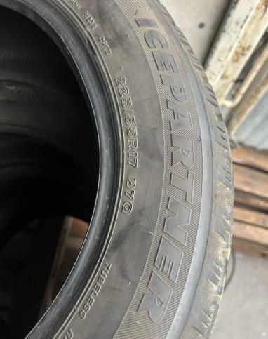 Bridgestone Ice Partner 225/55 R17