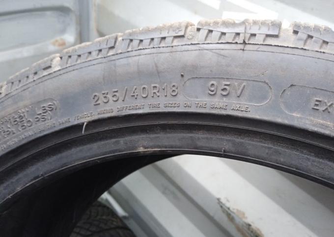 Michelin Pilot Alpin PA4 235/40 R18