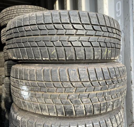 Goodyear Ice Navi 6 215/55 R17