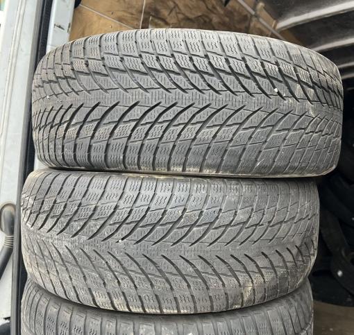 Nokian Tyres WR Snowproof P 225/55 R17