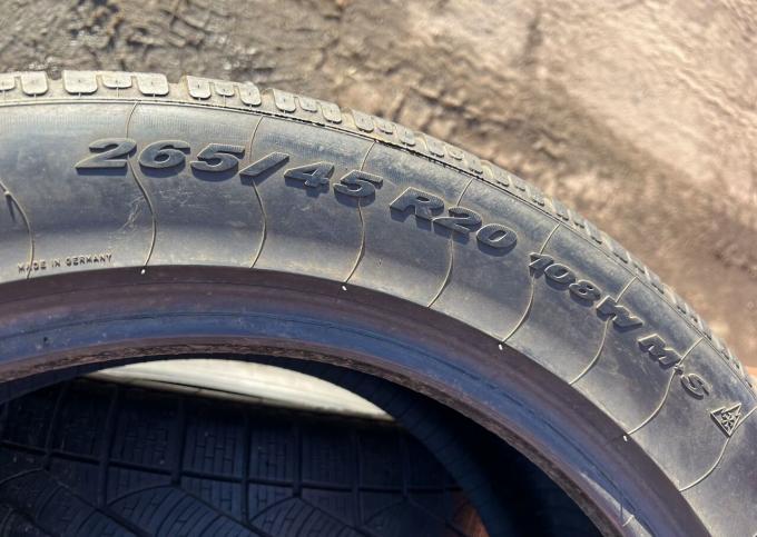 Pirelli Winter Sottozero 270 Serie II 265/45 R20