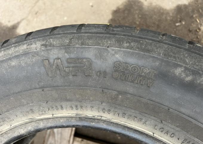 Nokian Tyres WR G2 235/65 R17