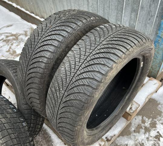 Goodyear Vector 4Seasons Gen-2 195/55 R16