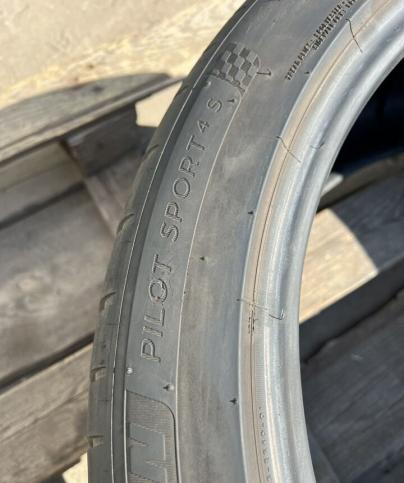 Michelin Pilot Sport 4 S 275/40 R22