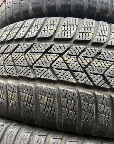 Pirelli Winter Sottozero 3 225/40 R19