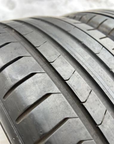 Pirelli P Zero PZ4 245/40 R21