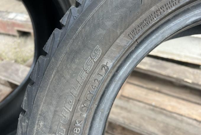 Yokohama Ice Guard IG30 205/55 R16