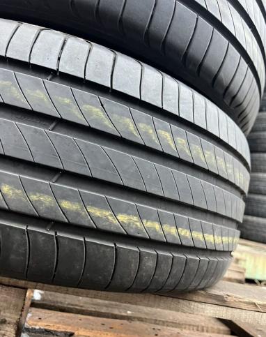 Michelin Primacy 4 235/50 R17