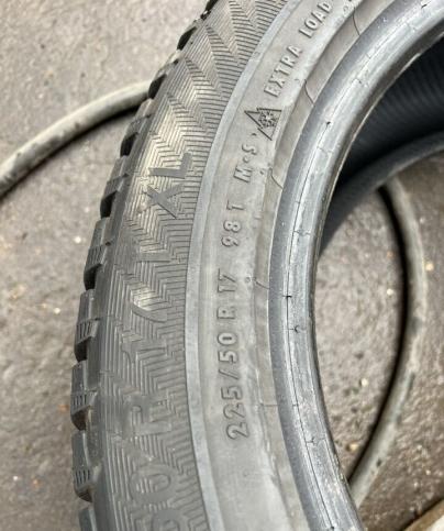 Gislaved Nord Frost 200 225/50 R17