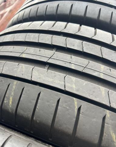 Pirelli P Zero PZ4 225/45 R19