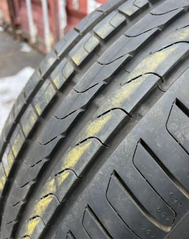 Pirelli Cinturato P7 245/50 R18