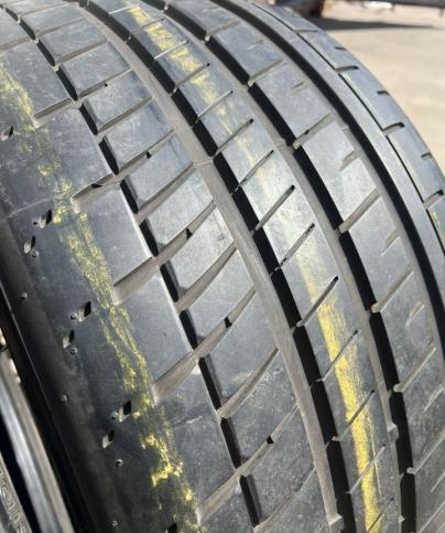 Bridgestone Potenza S007 285/35 R20