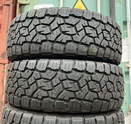 Toyo Open Country A/T IIl 275/65 R18