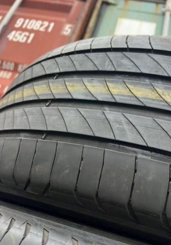 Michelin Primacy 4 235/55 R17