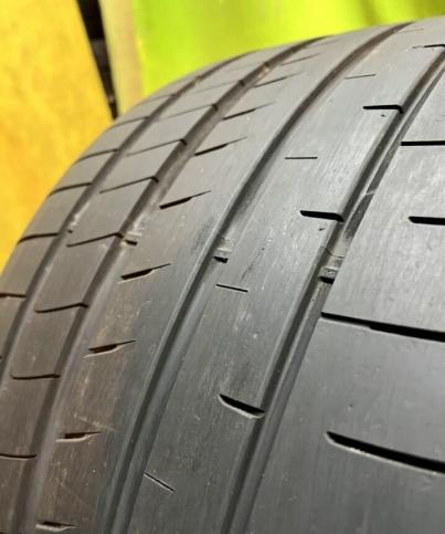 Goodyear Eagle F1 Asymmetric 3 305/30 R21