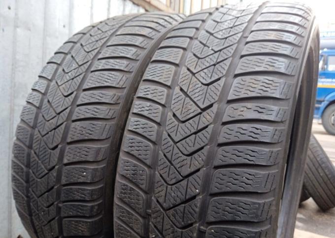 Pirelli Winter Sottozero 3 215/50 R18