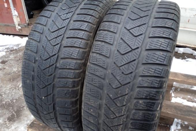 Pirelli Winter Sottozero 3 215/45 R16