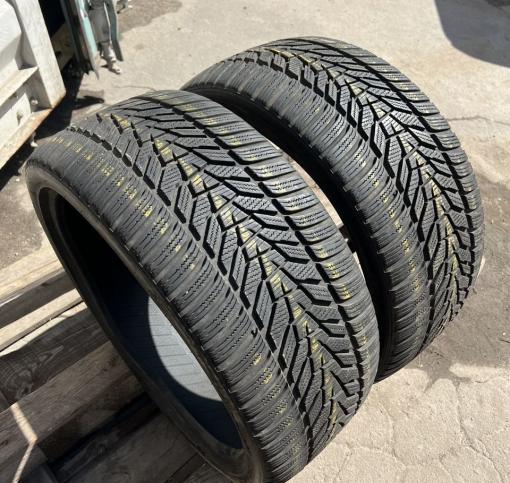 Hankook Winter I'Cept Evo 3 W330 245/35 R19